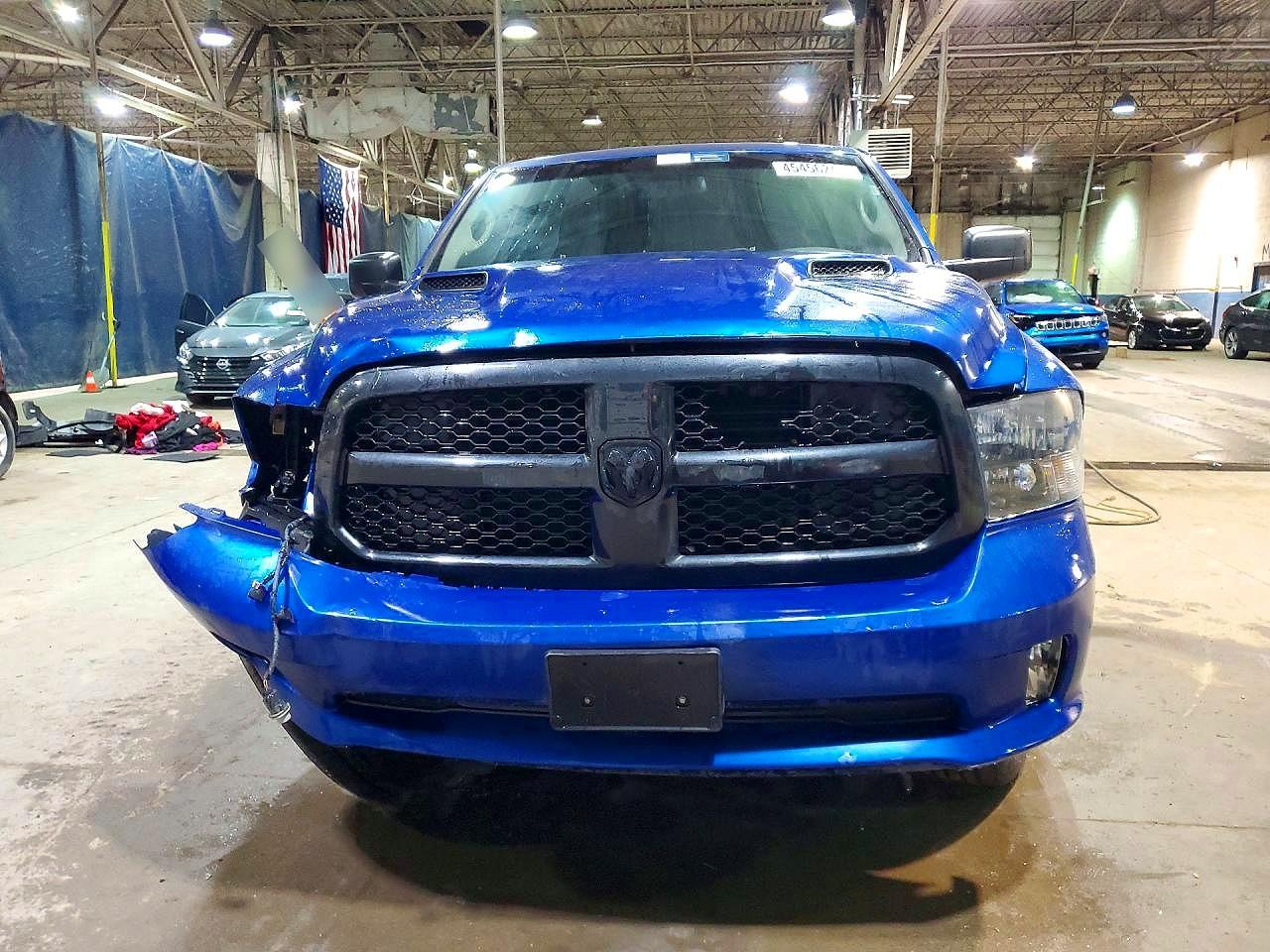 2019 RAM 1500 CLASSIC TRADESMAN photo 5
