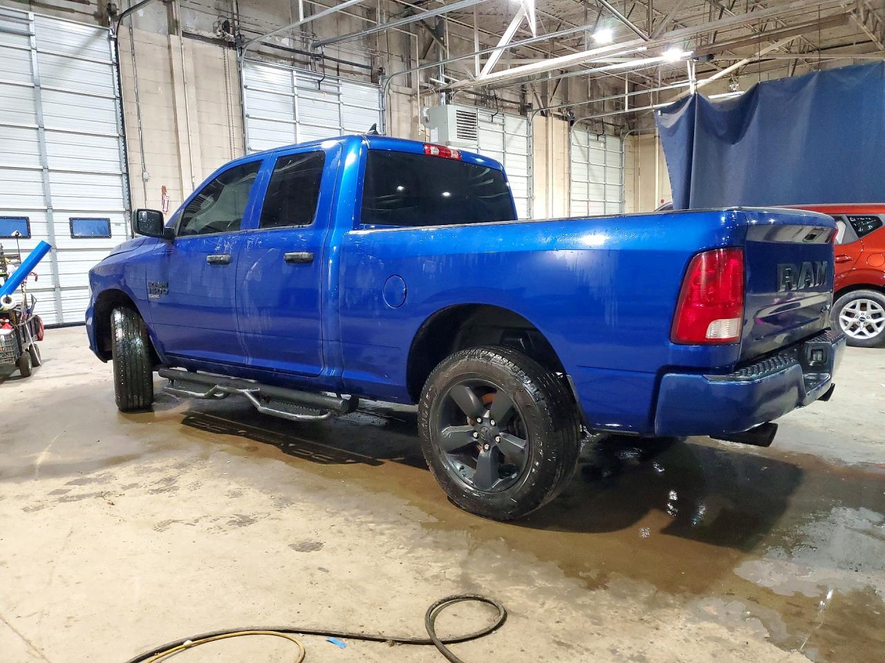 2019 RAM 1500 CLASSIC TRADESMAN photo 2