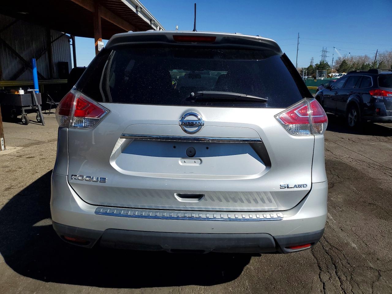 2016 NISSAN ROGUE SL photo 11