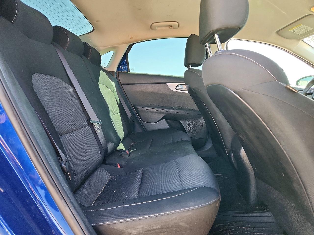 2023 KIA FORTE LXS photo 19