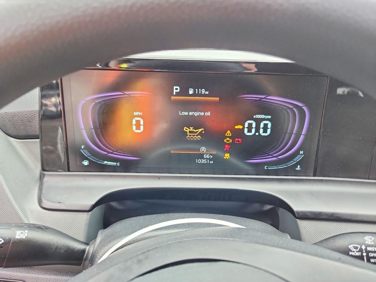 2025 KIA SELTOS LX photo 17