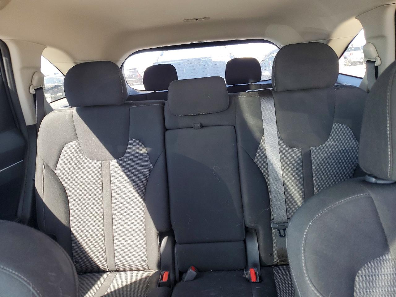 2022 KIA SORENTO LX photo 19