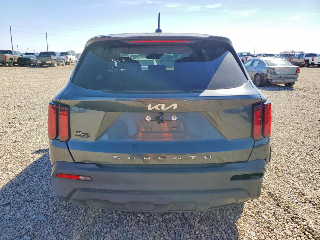 2022 KIA SORENTO LX photo 11