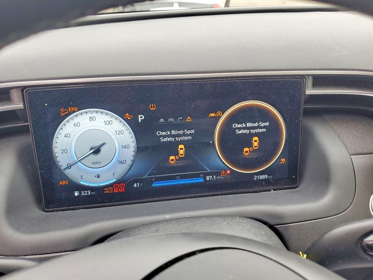 2024 HYUNDAI TUCSON SEL photo 17