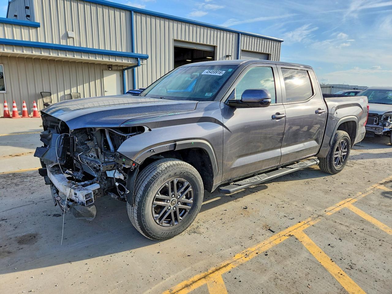 2024 TOYOTA TUNDRA