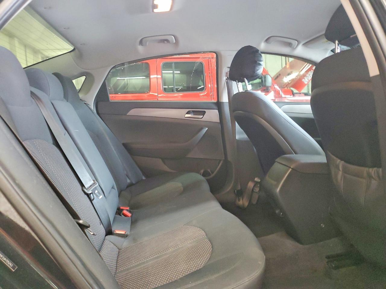 2018 HYUNDAI SONATA SE photo 28
