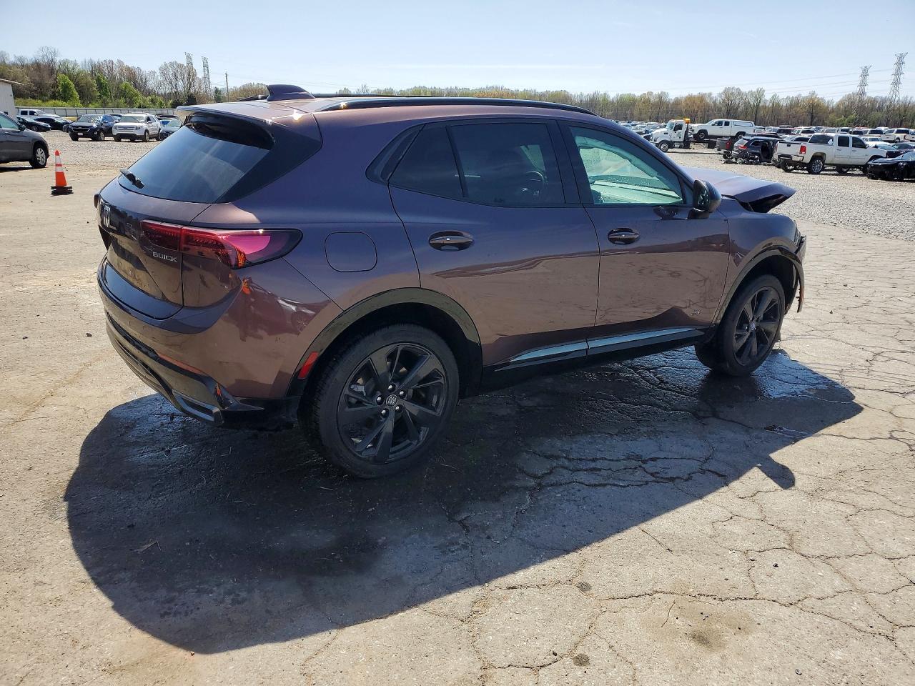 2024 BUICK ENVISION ESSENCE photo 5