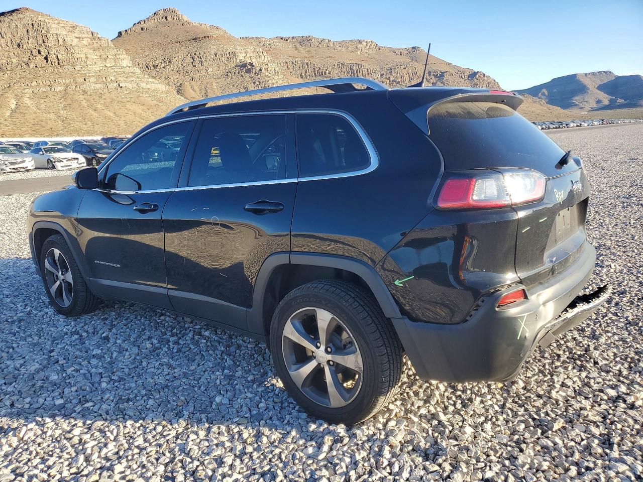 2019 JEEP CHEROKEE LIMITED photo 3