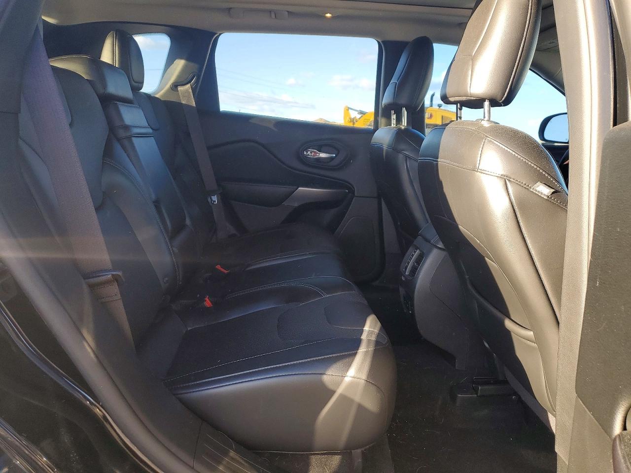 2019 JEEP CHEROKEE LIMITED photo 21