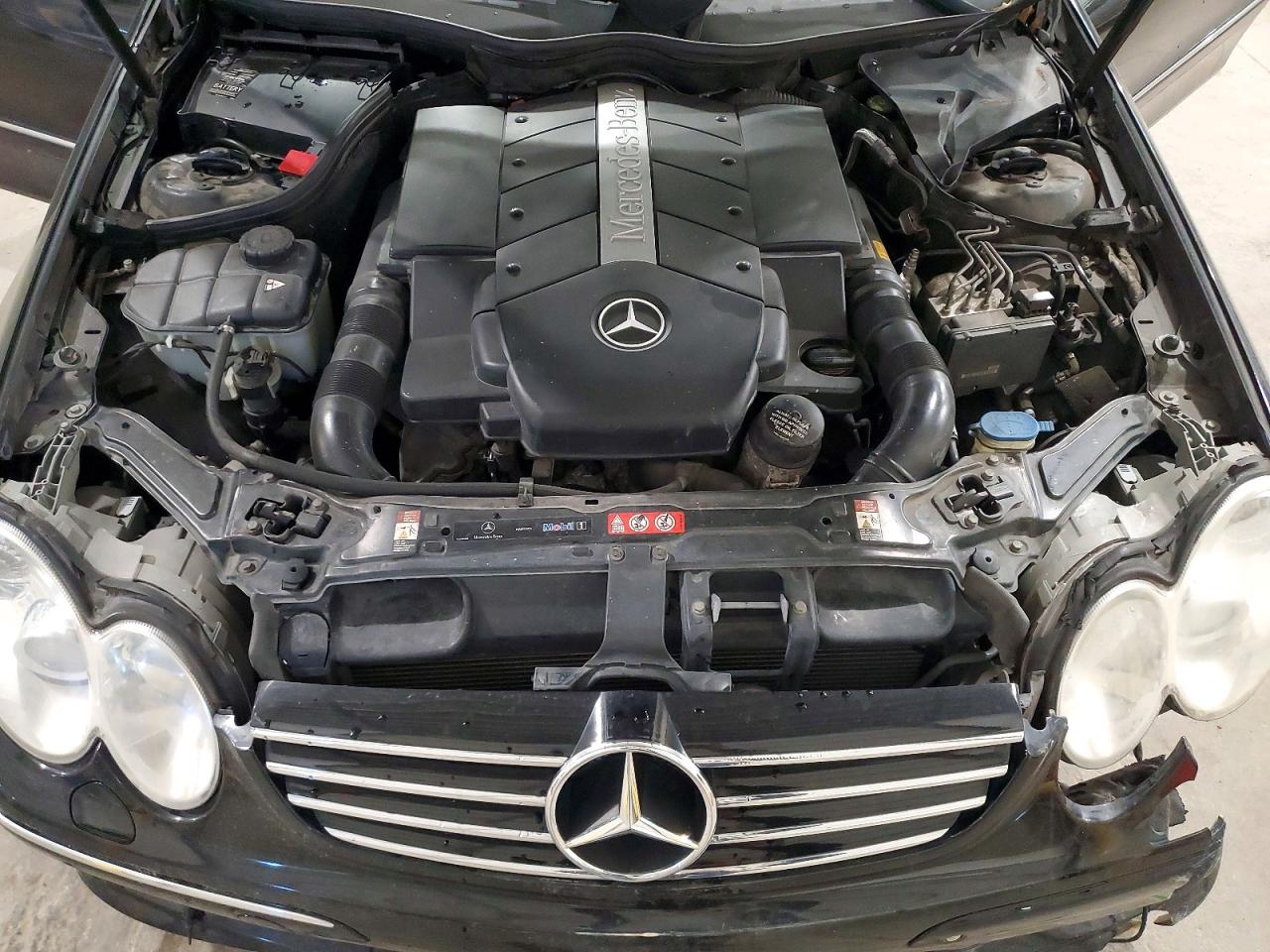 2005 MERCEDES-BENZ CLK 500 photo 21
