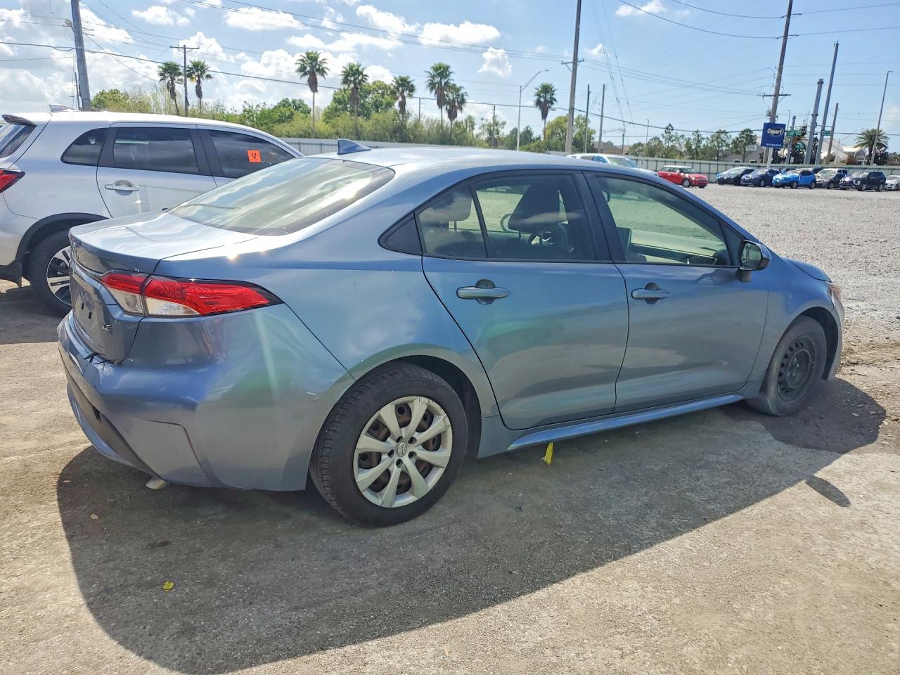 2020 TOYOTA COROLLA LE photo 5