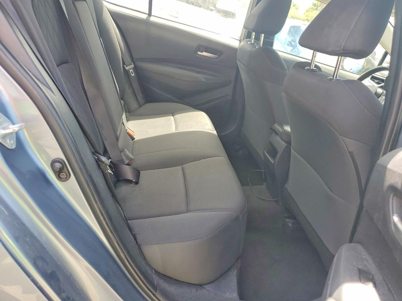 2020 TOYOTA COROLLA LE photo 19