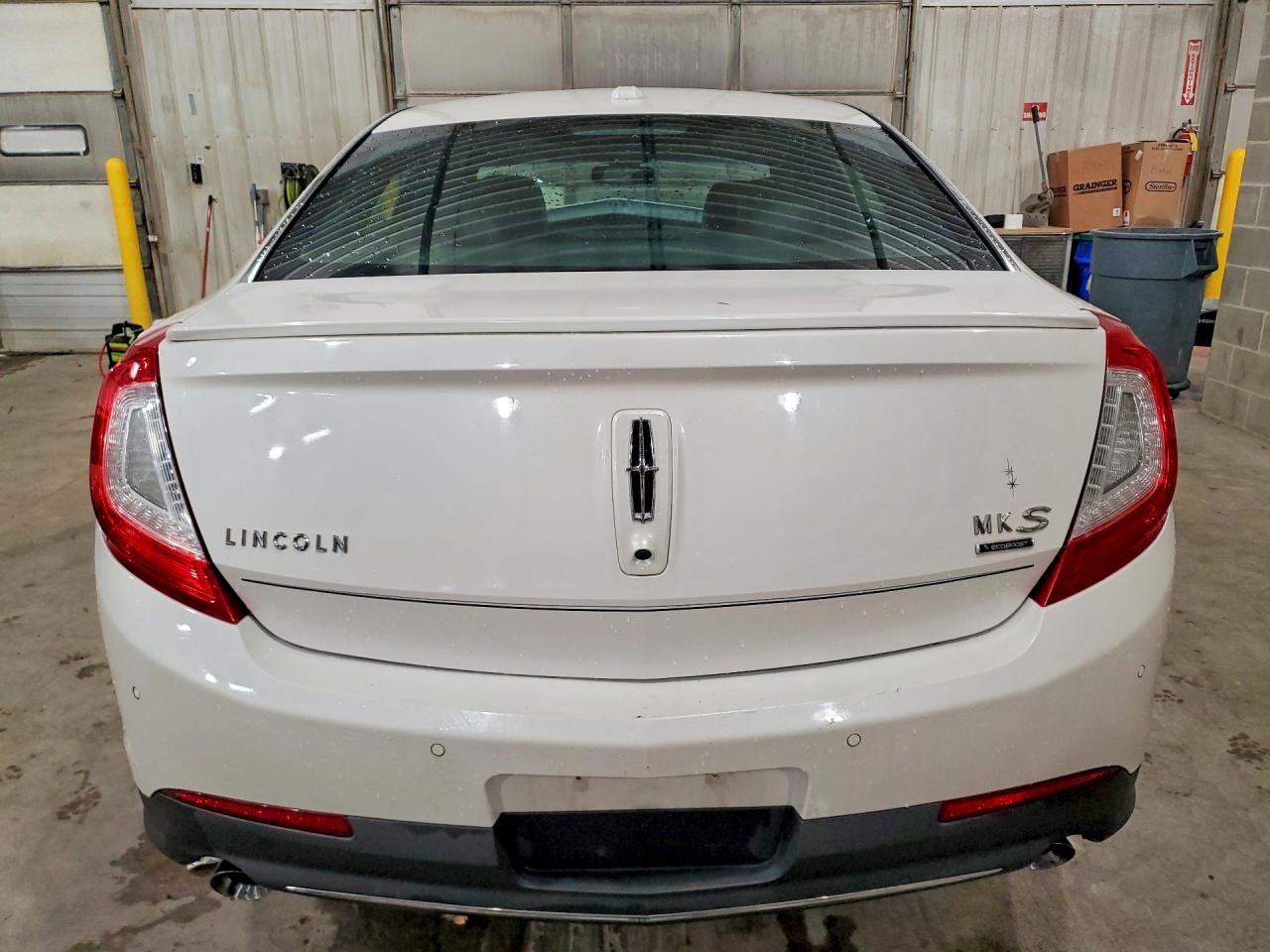 2014 LINCOLN MKS photo 11