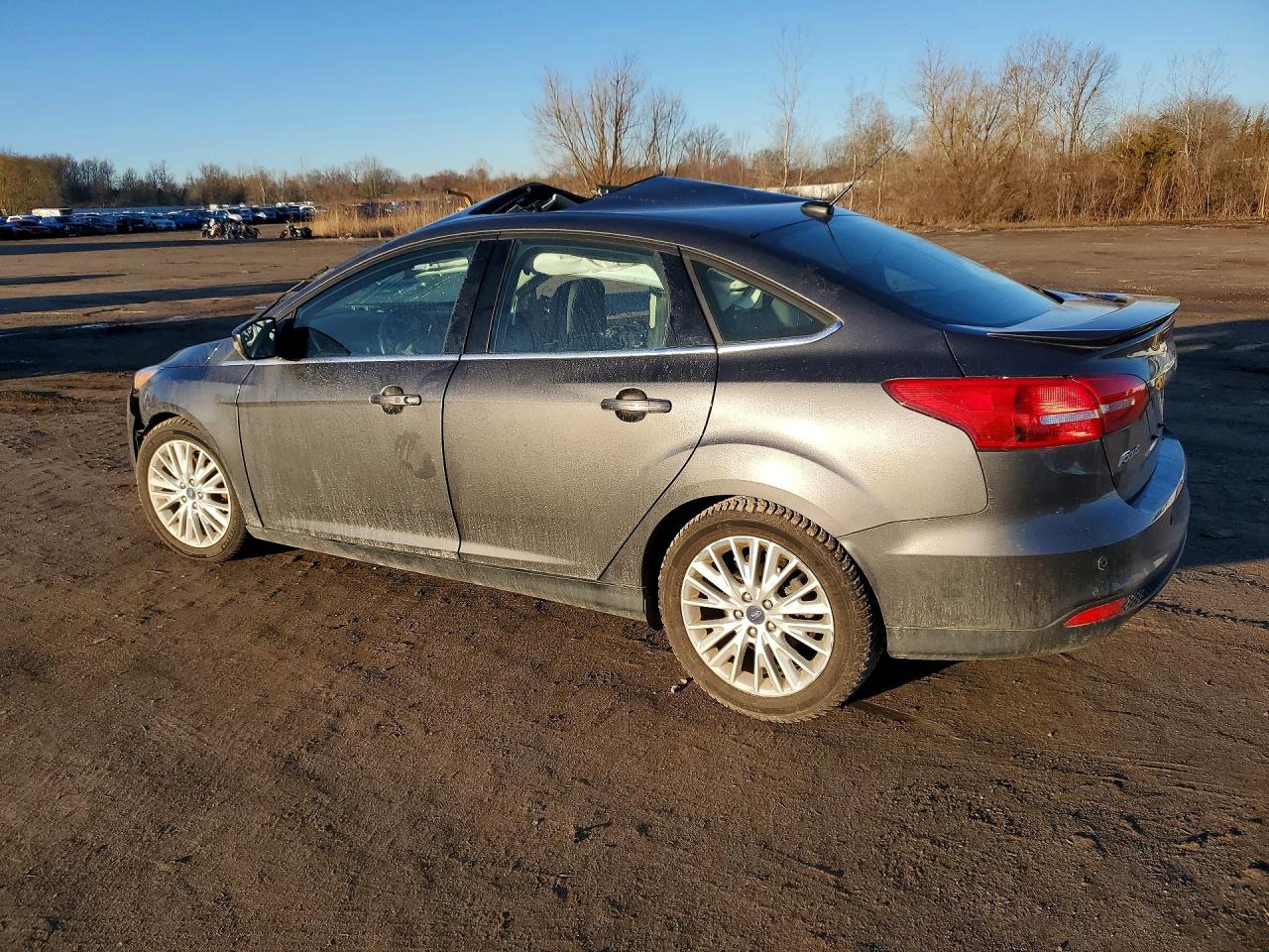 2018 FORD FOCUS TITANIUM photo 2