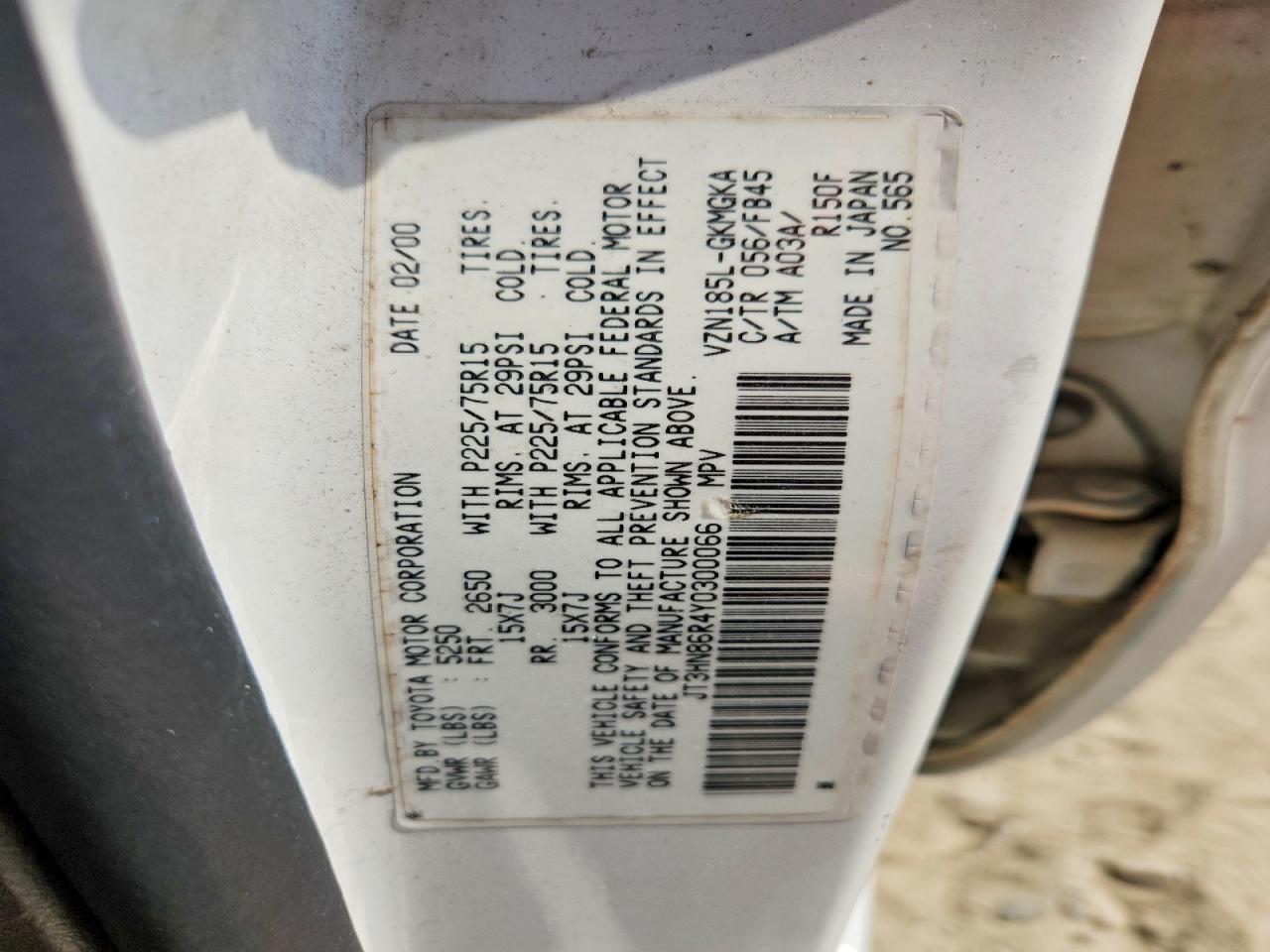 2000 TOYOTA 4RUNNER SR5 photo 25