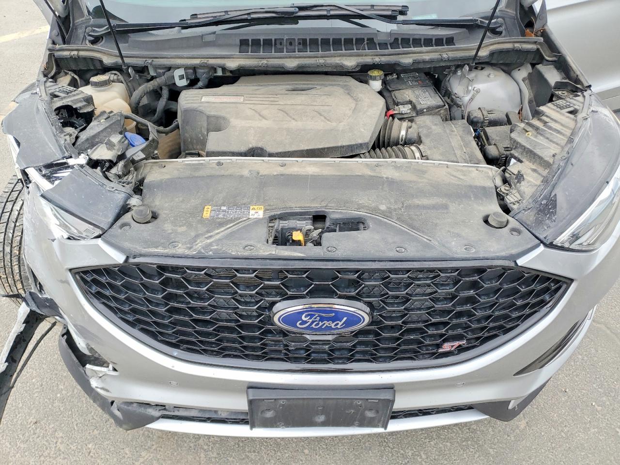 2020 FORD EDGE ST photo 23
