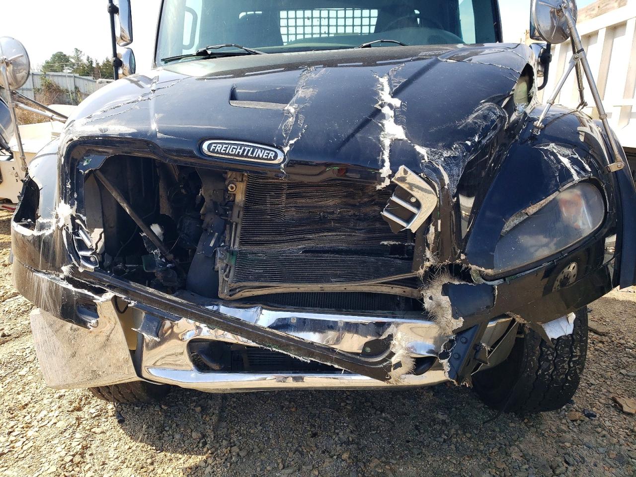 2016 FREIGHTLINER M2 106 MEDIUM DUTY photo 17