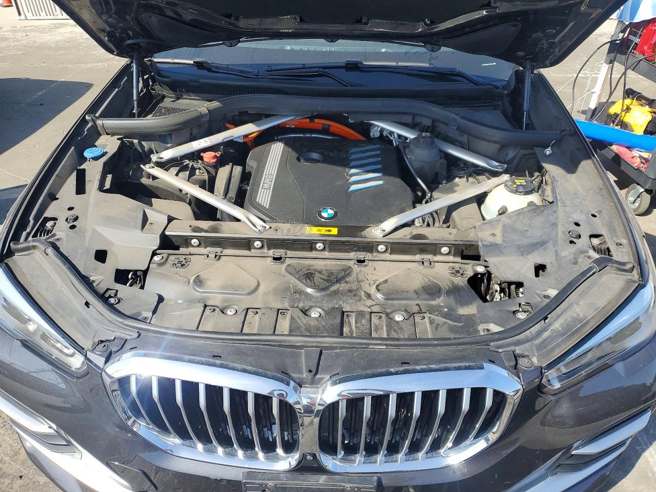 2022 BMW X5 XDRIVE45E photo 31