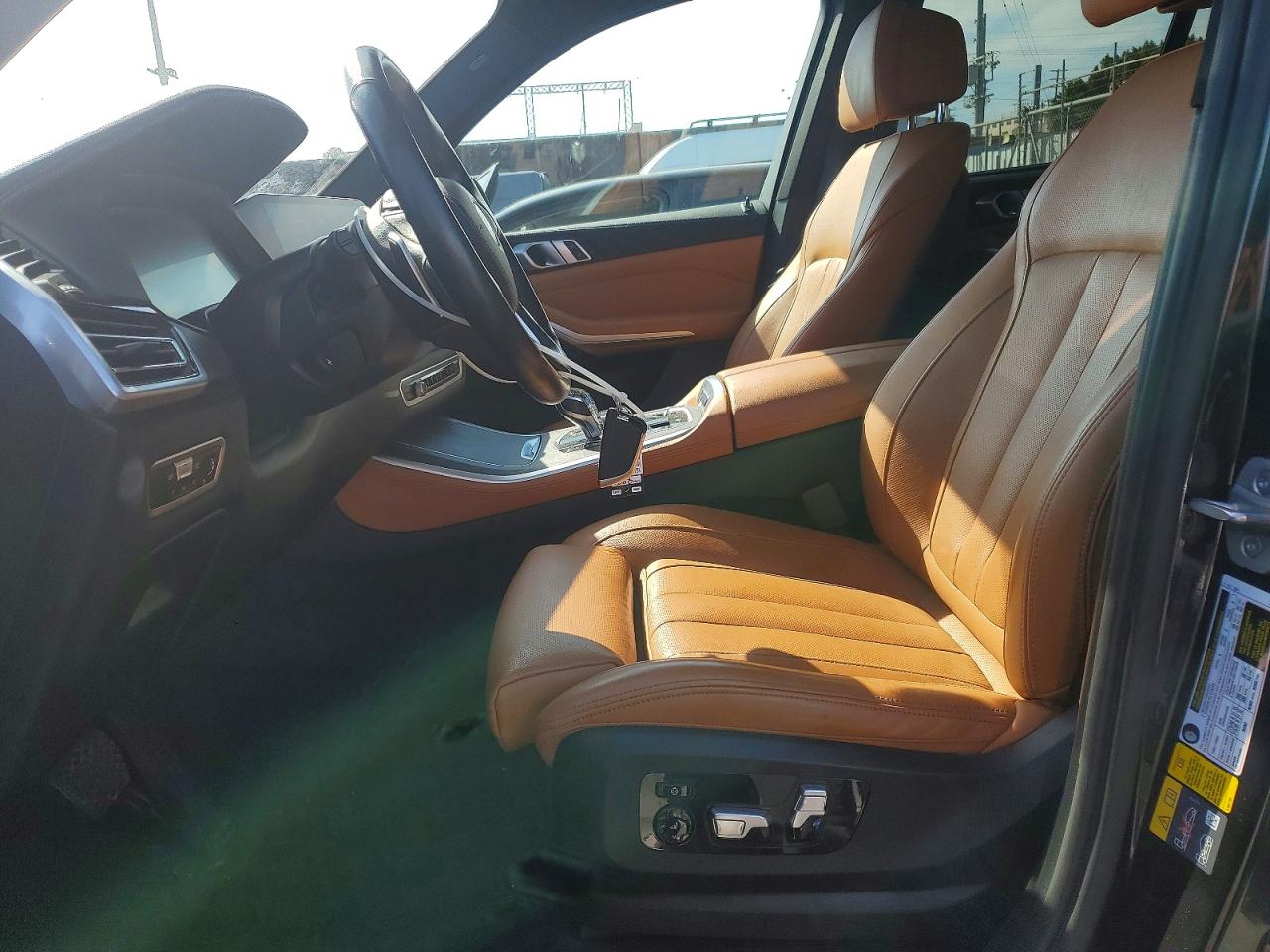 2022 BMW X5 XDRIVE45E photo 19