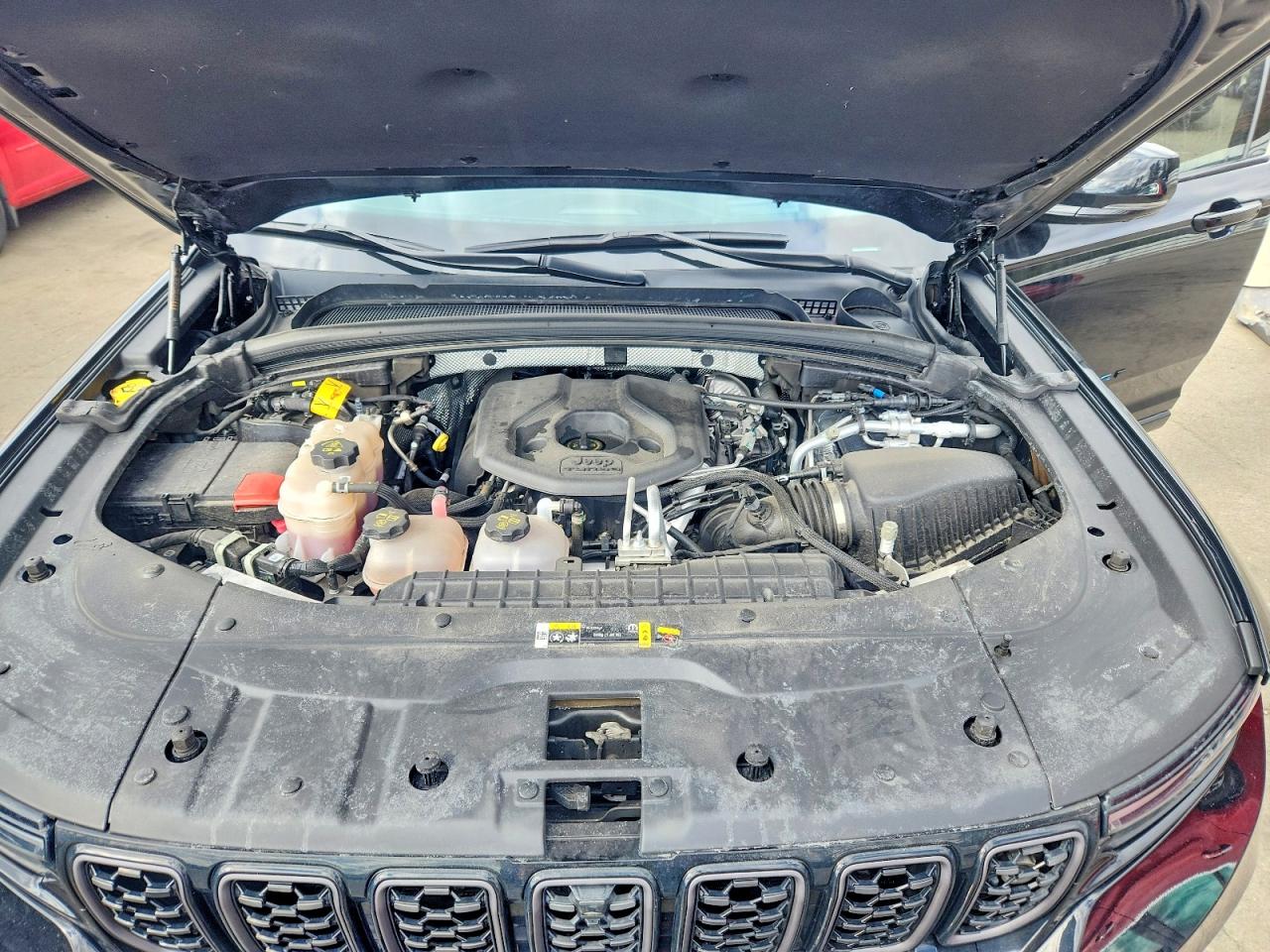 2023 JEEP GRAND CHEROKEE SUMMIT 4XE photo 34