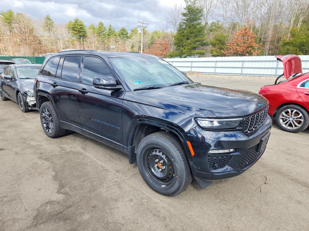2023 JEEP GRAND CHEROKEE SUMMIT 4XE photo 10