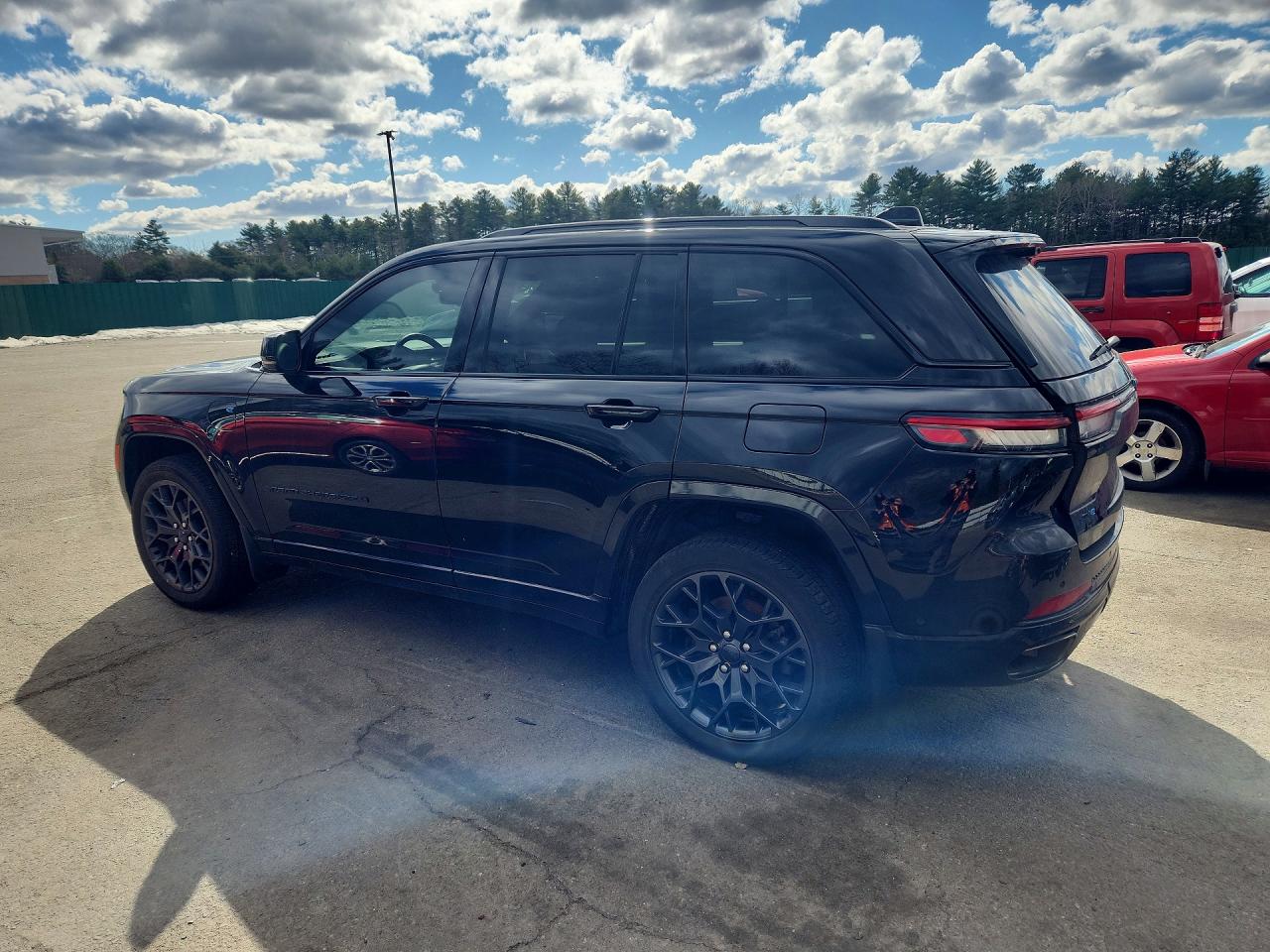2023 JEEP GRAND CHEROKEE SUMMIT 4XE photo 4