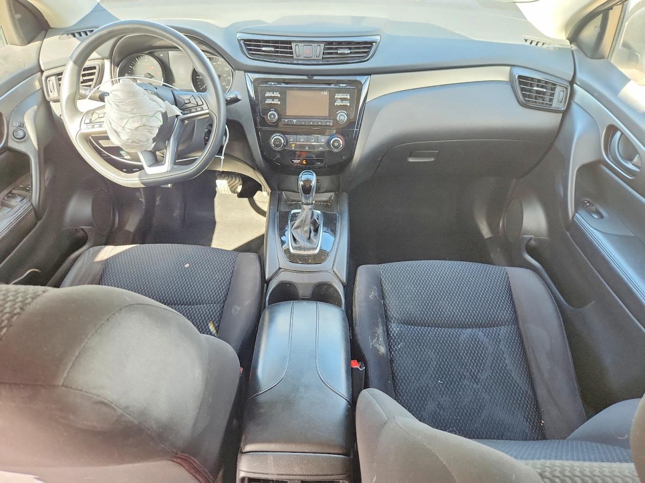 2018 NISSAN ROGUE SPORT S photo 8