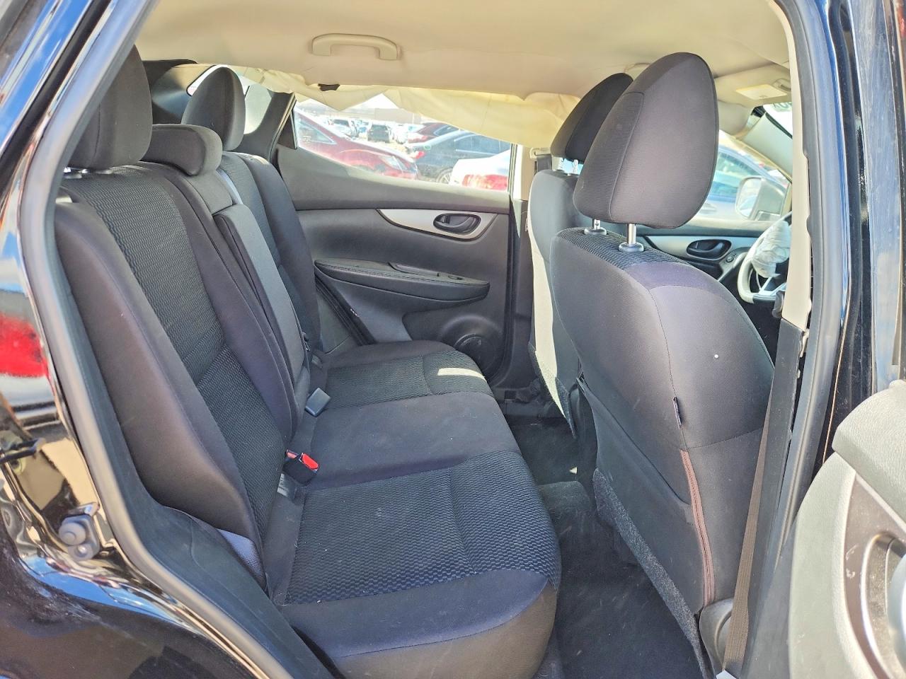 2018 NISSAN ROGUE SPORT S photo 10