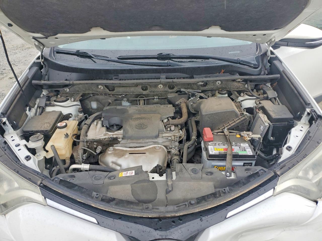 2018 TOYOTA RAV4 XLE photo 34