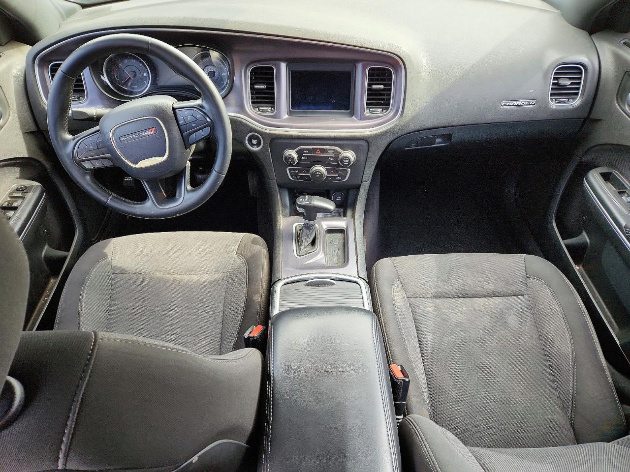 2018 DODGE CHARGER SXT photo 8