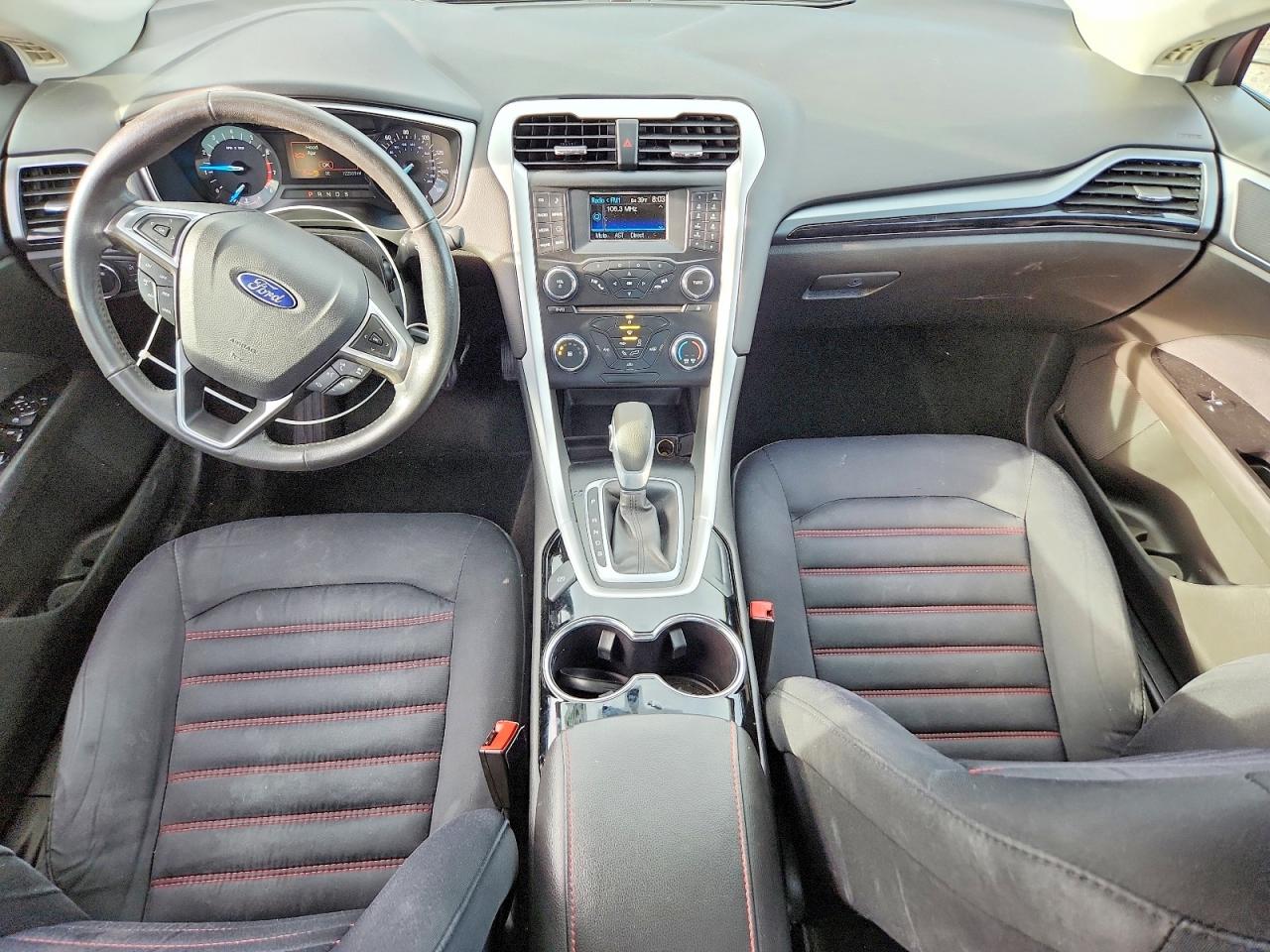 2014 FORD FUSION SE photo 8