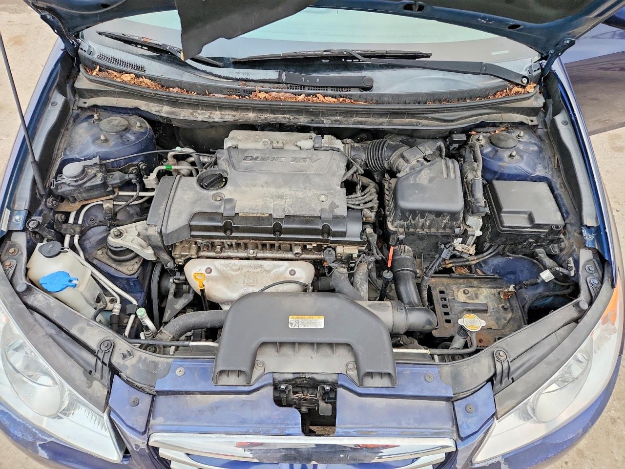 2010 HYUNDAI ELANTRA GLS photo 31