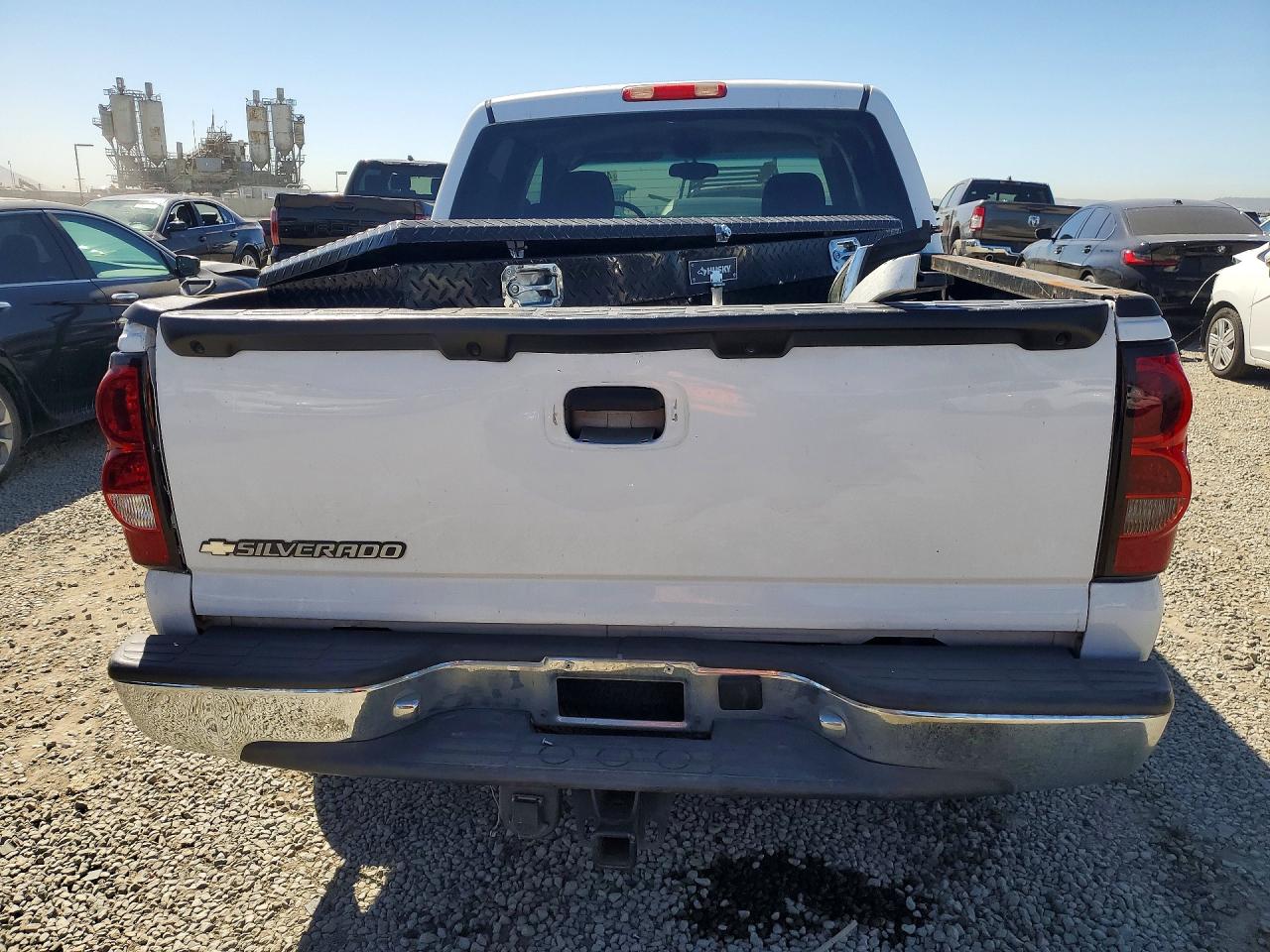 2006 CHEVROLET SILVERADO C1500 photo 6