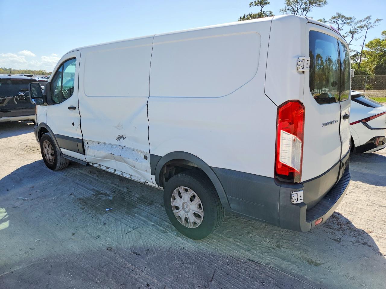 2017 FORD TRANSIT 250 DELIVERY VAN photo 2