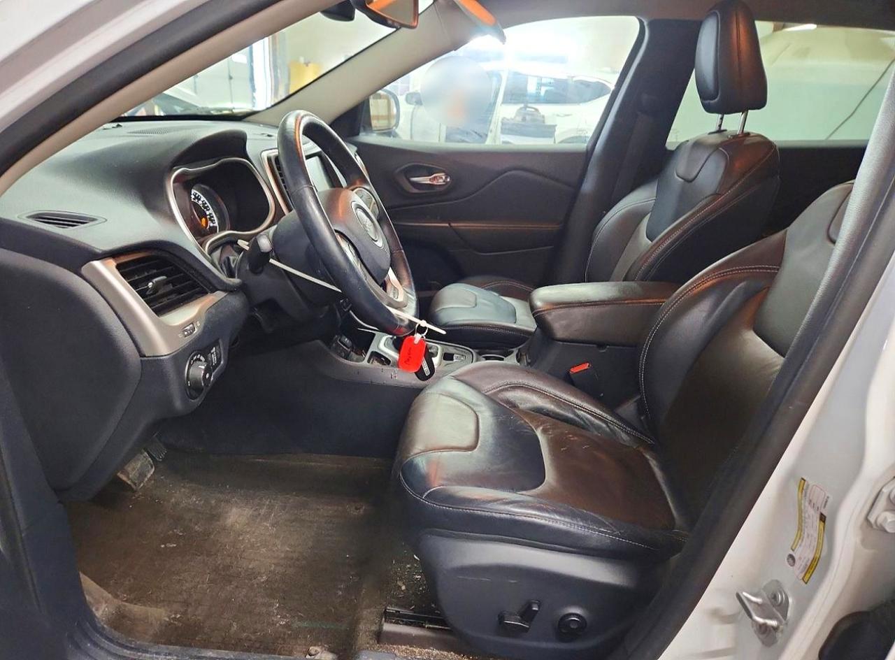 2015 JEEP CHEROKEE photo 13