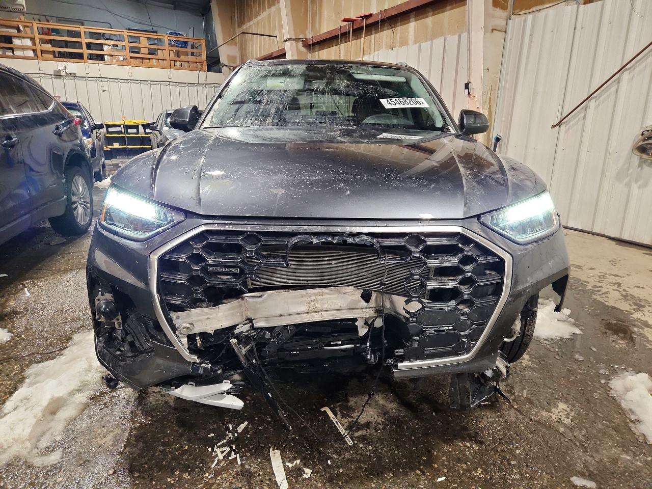 2025 AUDI Q5 photo 9