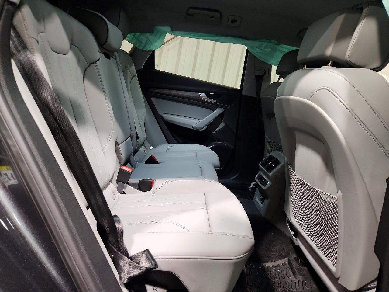 2025 AUDI Q5 photo 21