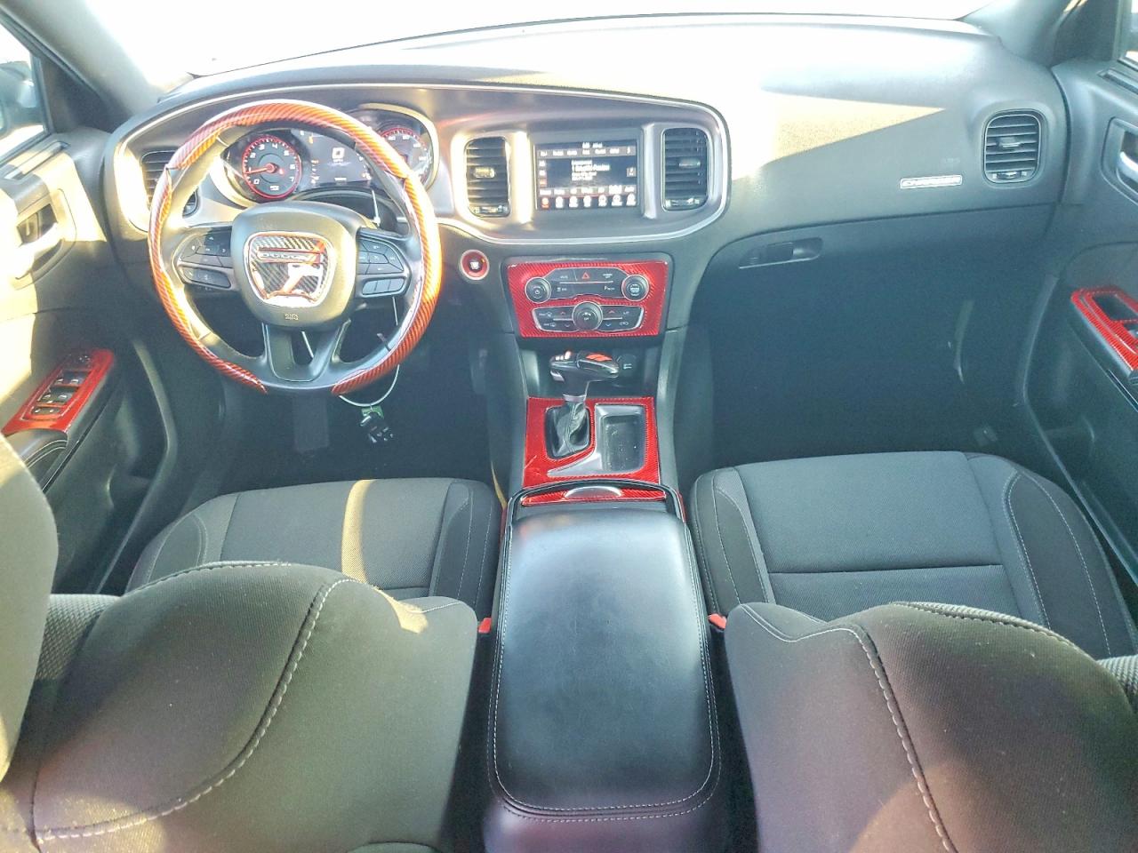 2020 DODGE CHARGER SXT photo 15