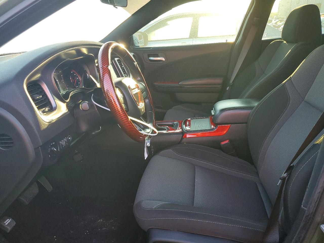 2020 DODGE CHARGER SXT photo 13