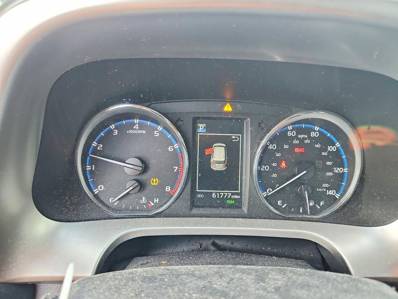 2016 TOYOTA RAV4 XLE photo 17