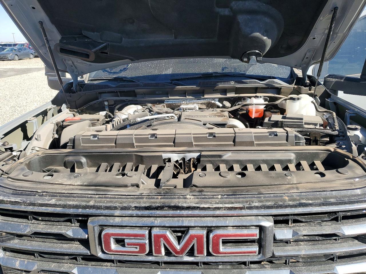 2025 GMC SIERRA K2500 AT4 photo 21