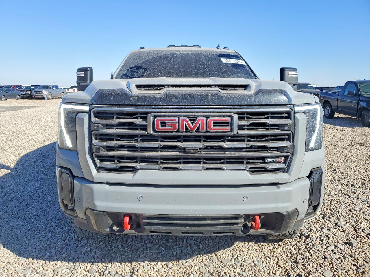 2025 GMC SIERRA K2500 AT4 photo 9