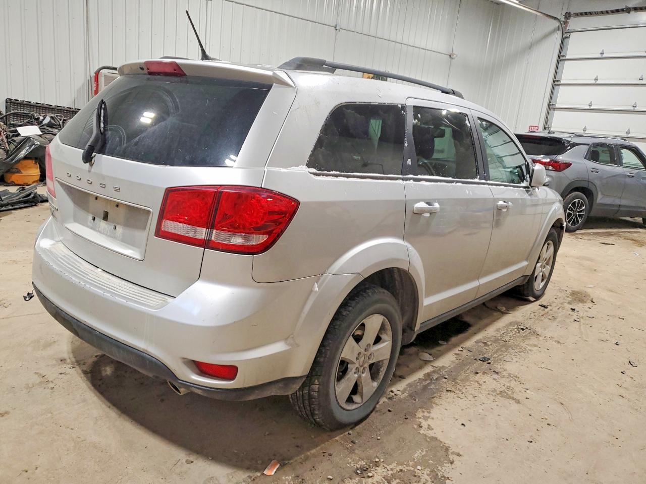 2012 DODGE JOURNEY SXT photo 3