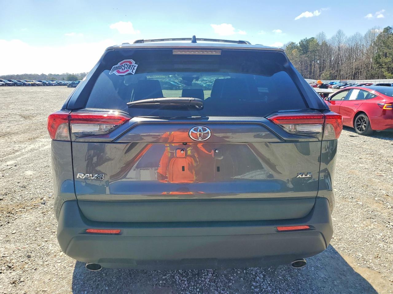 2024 TOYOTA RAV4 XLE PREMIUM photo 6