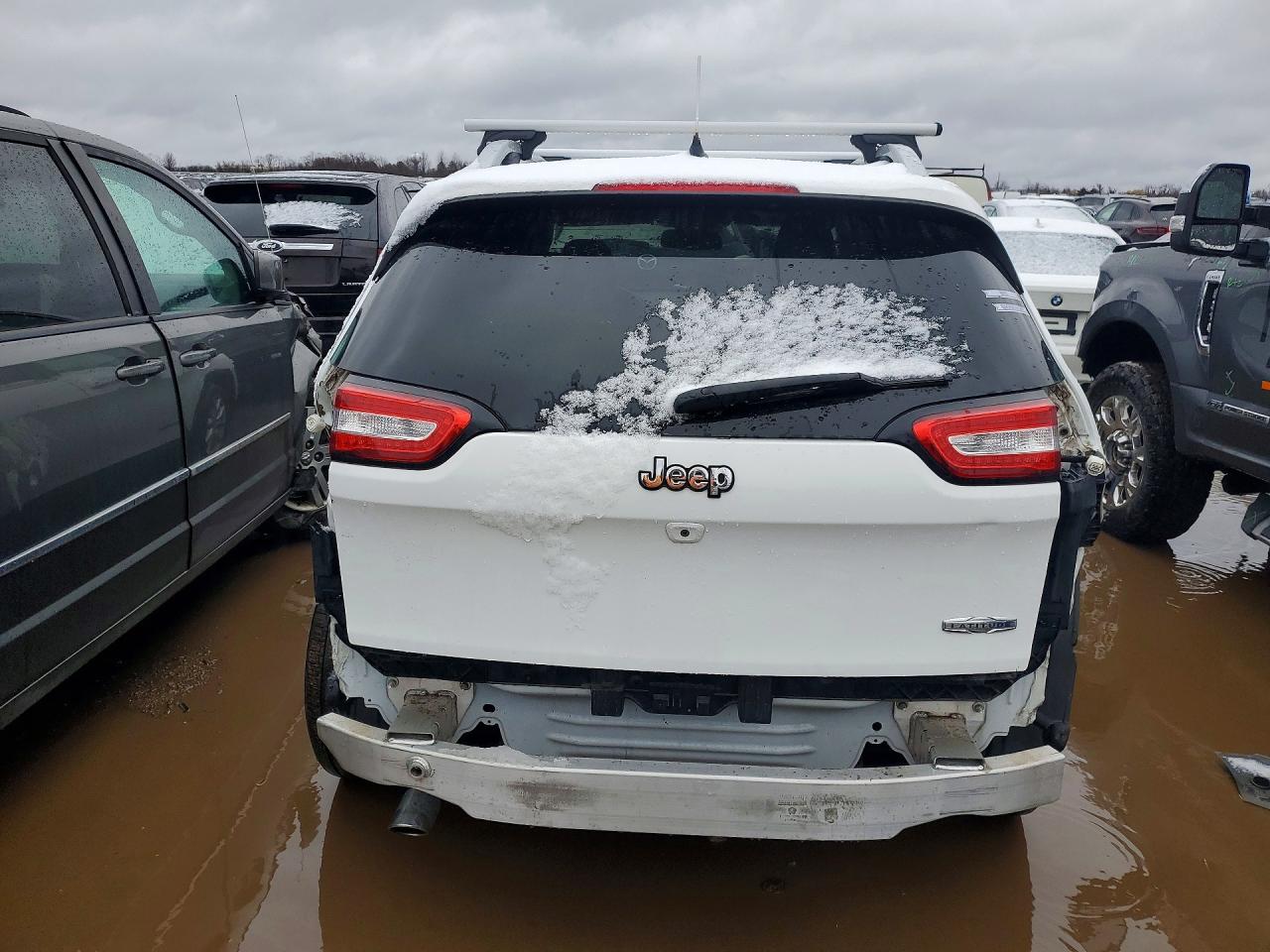 2015 JEEP CHEROKEE LATITUDE photo 16