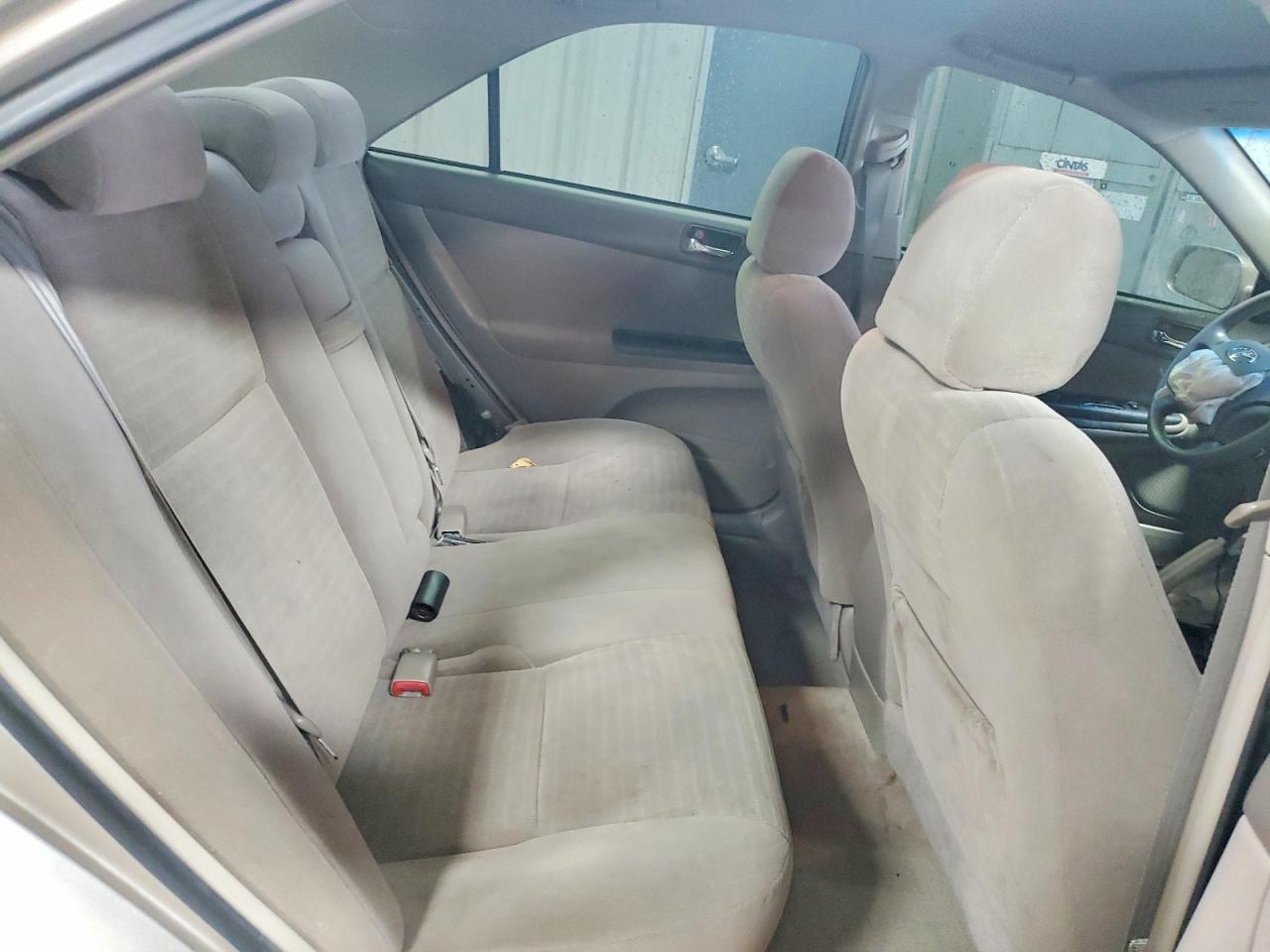 2005 TOYOTA CAMRY LE photo 10