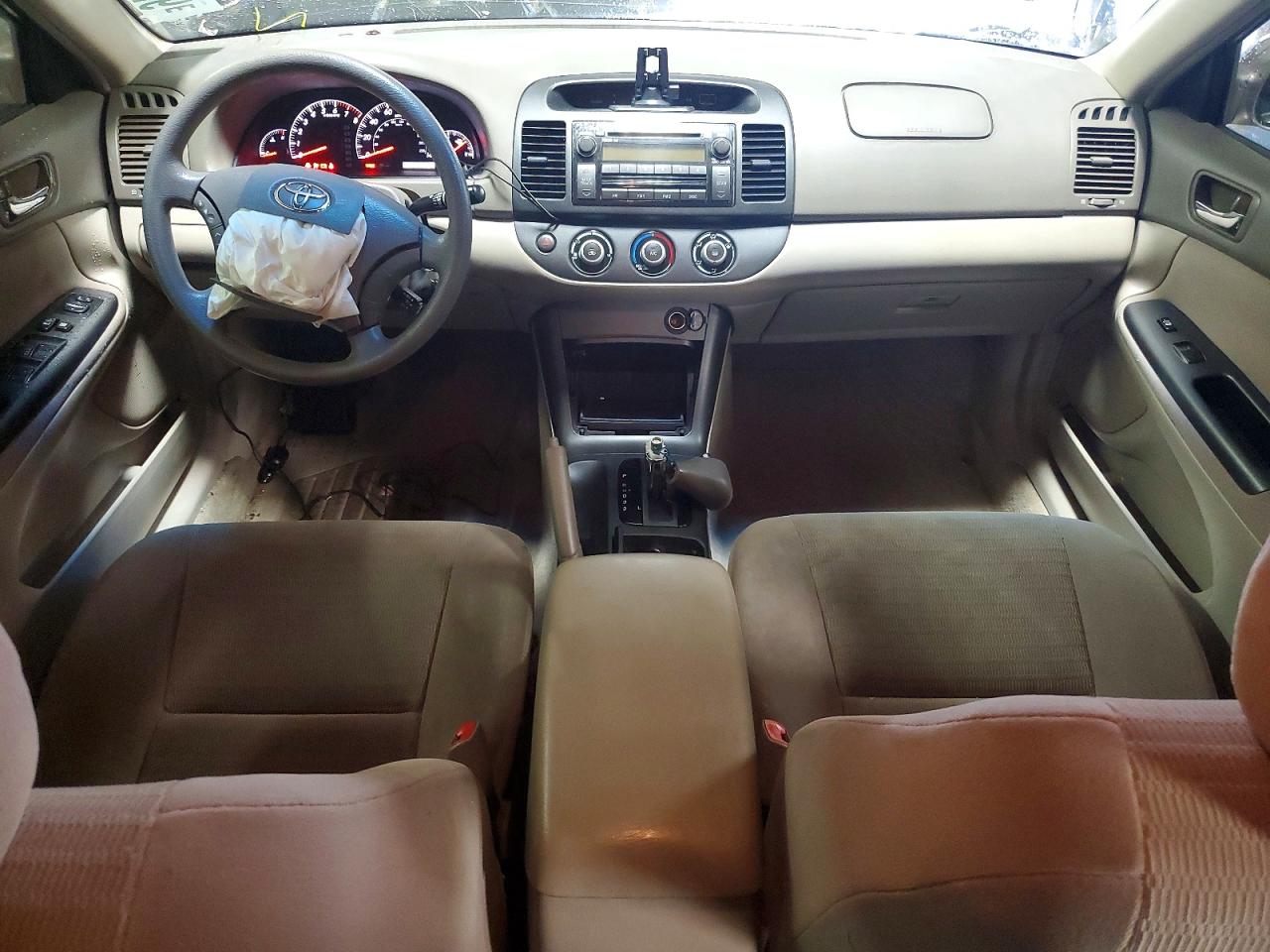 2005 TOYOTA CAMRY LE photo 8