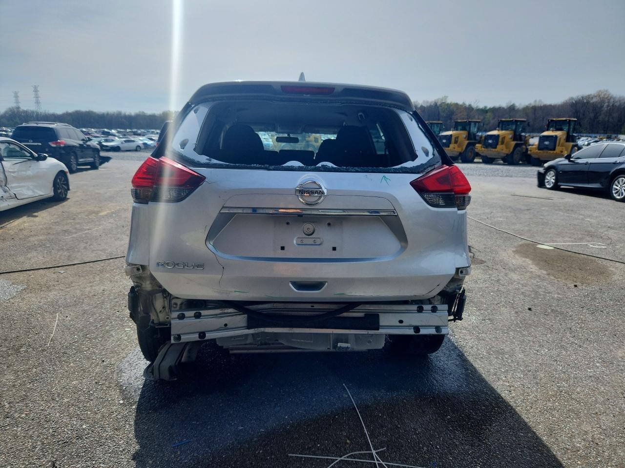 2017 NISSAN ROGUE S photo 16