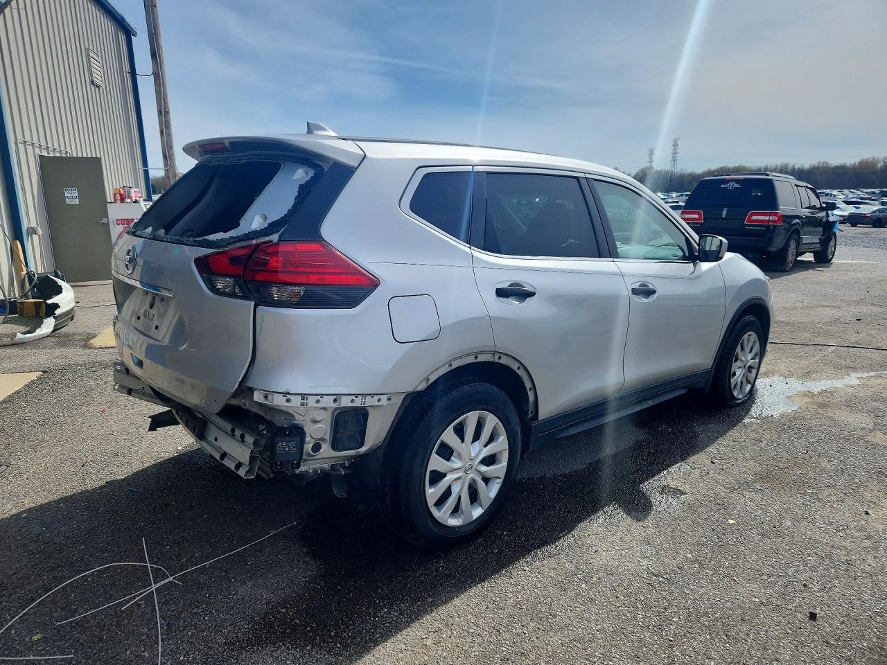 2017 NISSAN ROGUE S photo 7