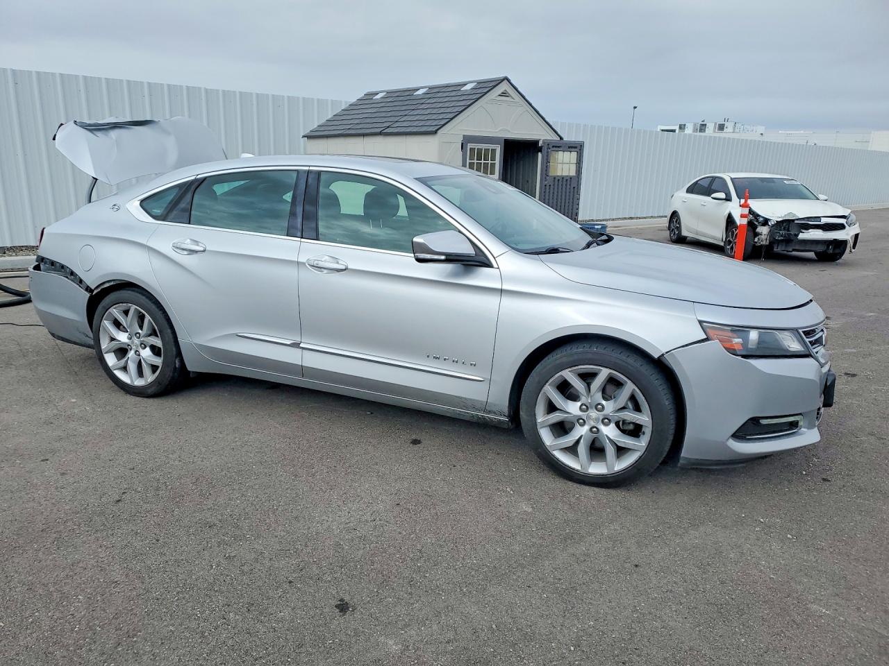 2014 CHEVROLET IMPALA LTZ photo 4